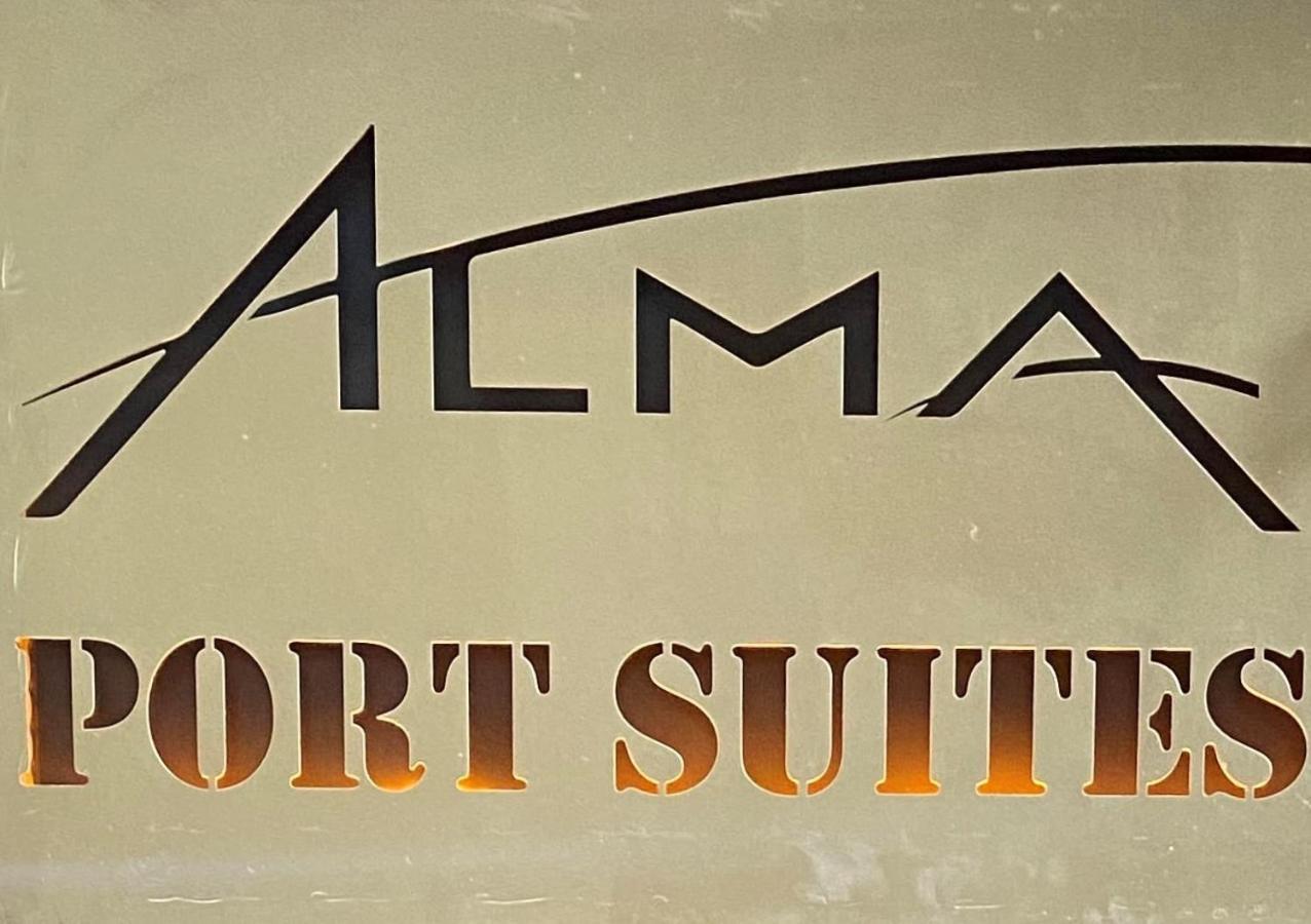 Alma Port Suites Истанбул Екстериор снимка